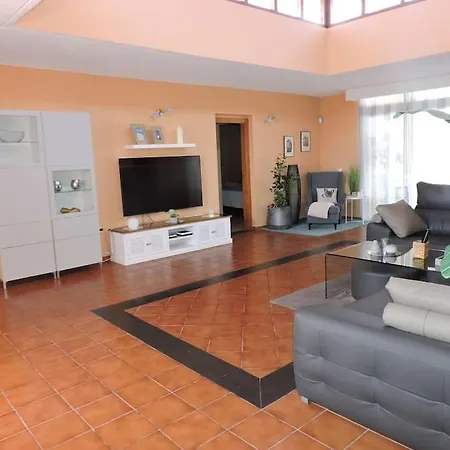 Ventura - Piscina Climatizada & Aire Acondicionado Βίλα Caleta De Fuste